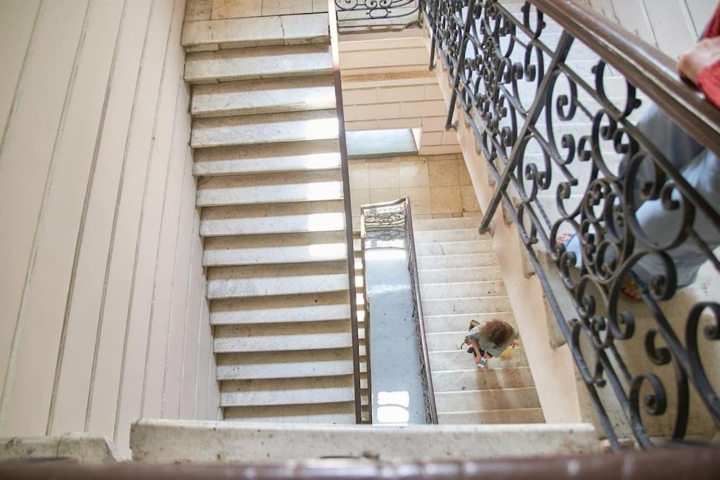 White Door Apartments Heart Of Odessa 1 エクステリア 写真